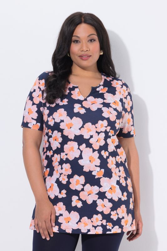 T-shirt long motif à fleurs, manches courtes et col tunisien, coupe évasée