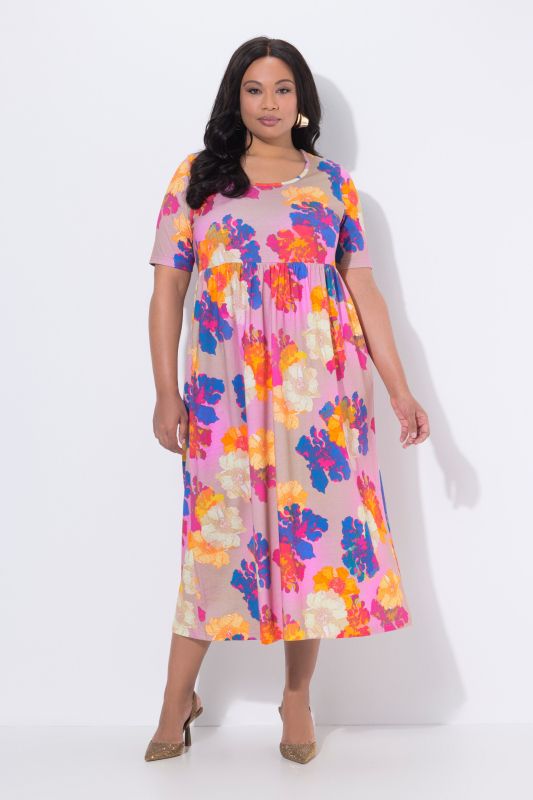 Robe maxi à fleurs, poches, décolleté rond et manches courtes, coupe évasée