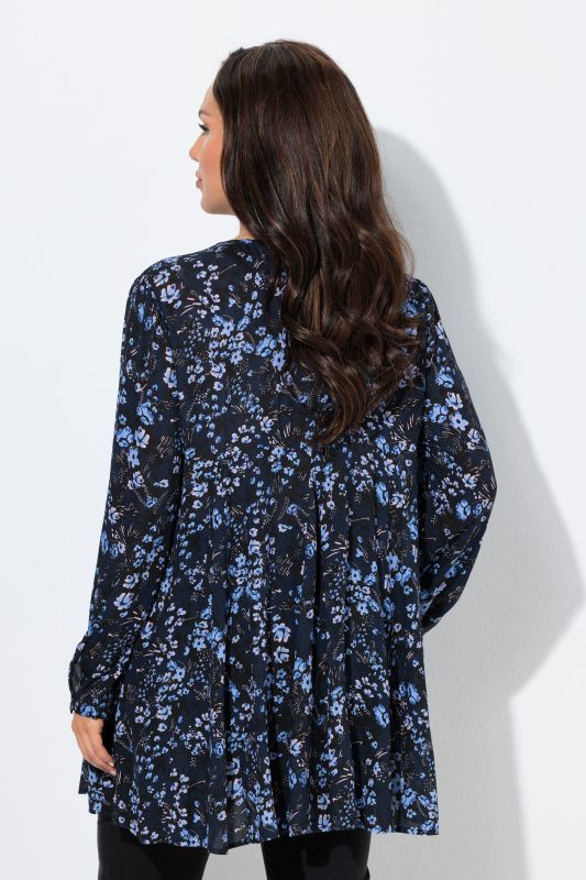 Blouse à fleurs, manches longues et plis godet, coupe évasée