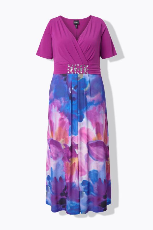 Robe maxi coupe évasée, fleurs esprit aquarelle, décolleté en V et manches courtes