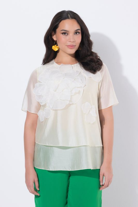 Blouse en mousseline, applications fleurs et décolleté rond