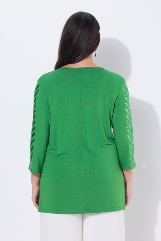 T-shirt décolleté en V et manches 3/4, manches avec bande en mesh habillée de paillettes