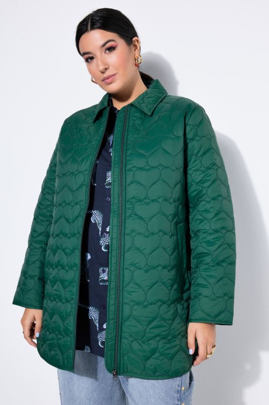 Manteau matelassé court, coupe Loose, motif cœurs