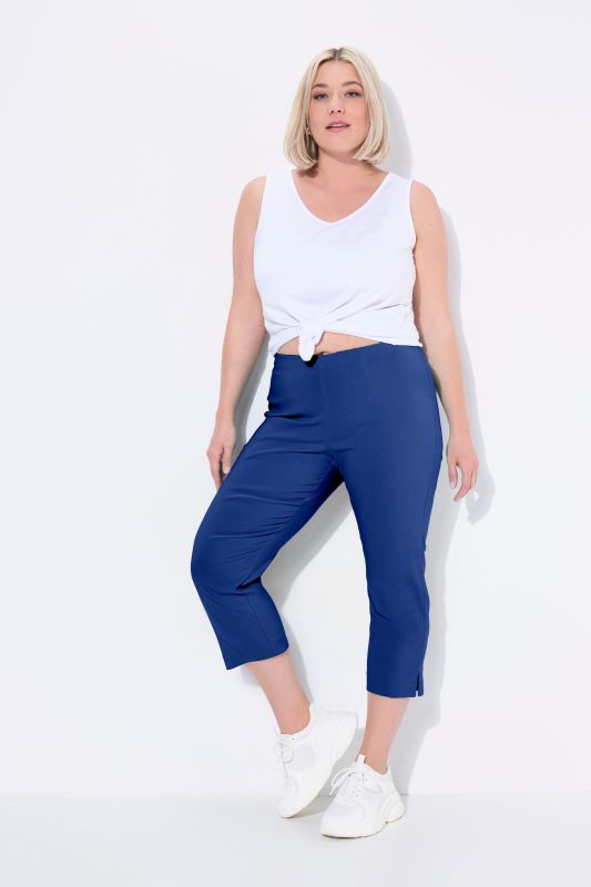 Pantalon en bengaline stretch. Longueur au mollet et taille élastique