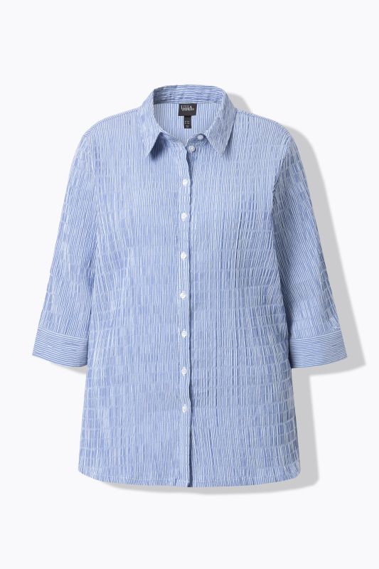 Chemisier à rayures, texture gaufrée. Col classique et manches 3/4