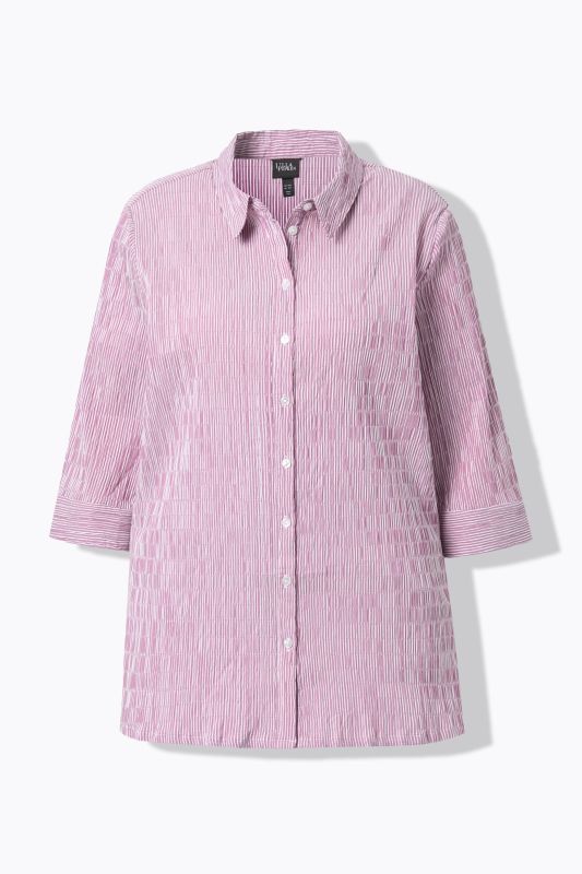 Chemisier à rayures, texture gaufrée. Col classique et manches 3/4