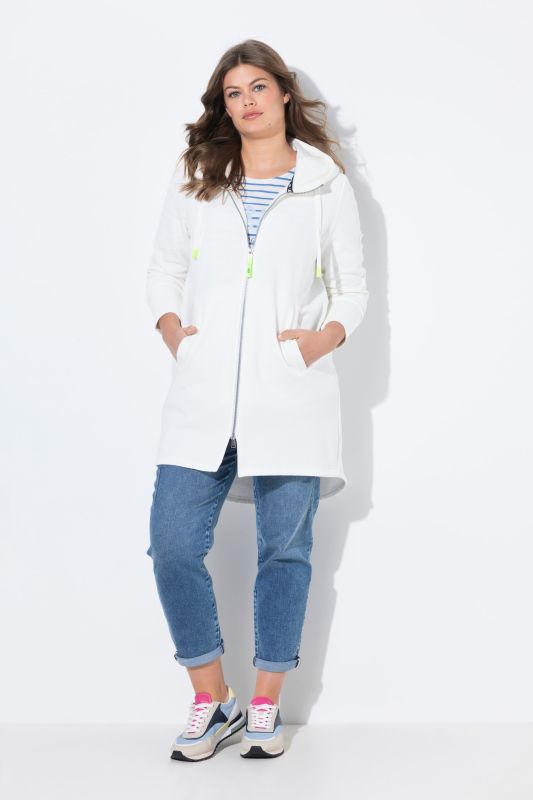 Veste à capuche en molleton. Coupe longue. Cordon de serrage dans la taille. Manches longues