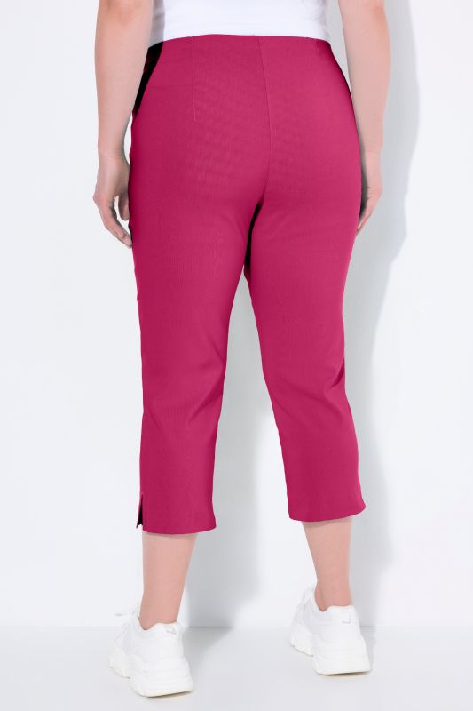 Pantalon en bengaline stretch. Longueur au mollet et taille élastique
