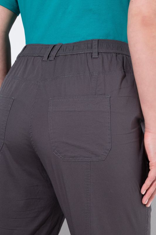 Pantalon cargo 7/8. Taille confortable, Attaches