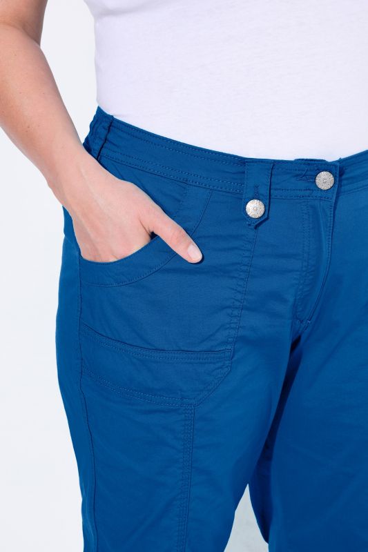 Pantalon cargo 7/8. Taille confortable, Attaches