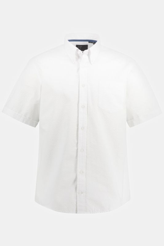 Chemise en seersucker à rayures. Manches courtes et col à pointes boutonnées - coupe Modern Fit