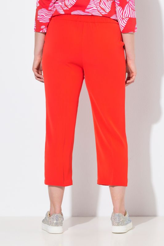 Pantalon 7/8 à pinces. Taille élastique