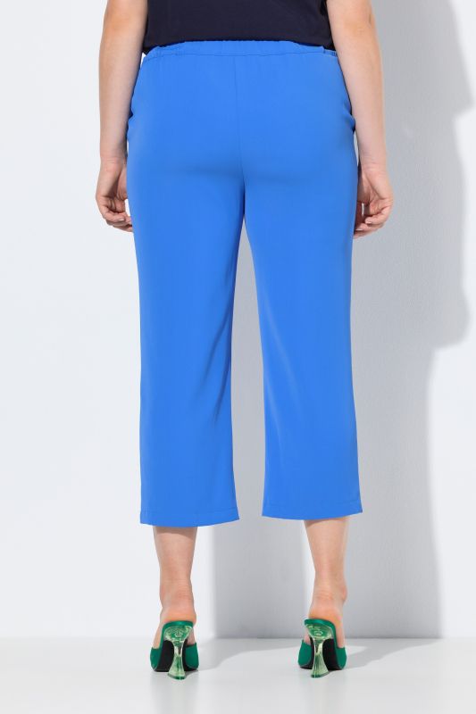 Pantalon 7/8 à pinces. Taille élastique