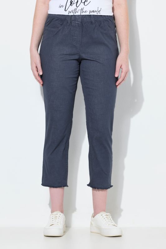 Pantalon 7/8 Sienna. Jambe étroite et ourlet frangé