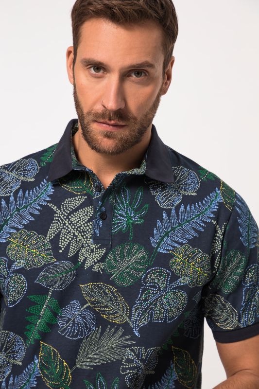 Polo JP1880 dans un imprimé intégral. Manches courtes et col polo. Jusqu'au 8XL.