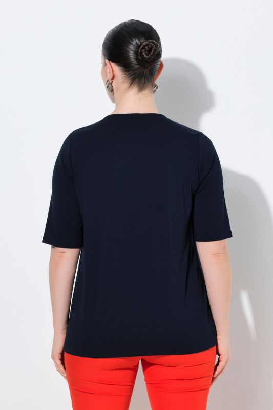 T-shirt 2 en 1 rayé. Manches courtes, décolleté rond