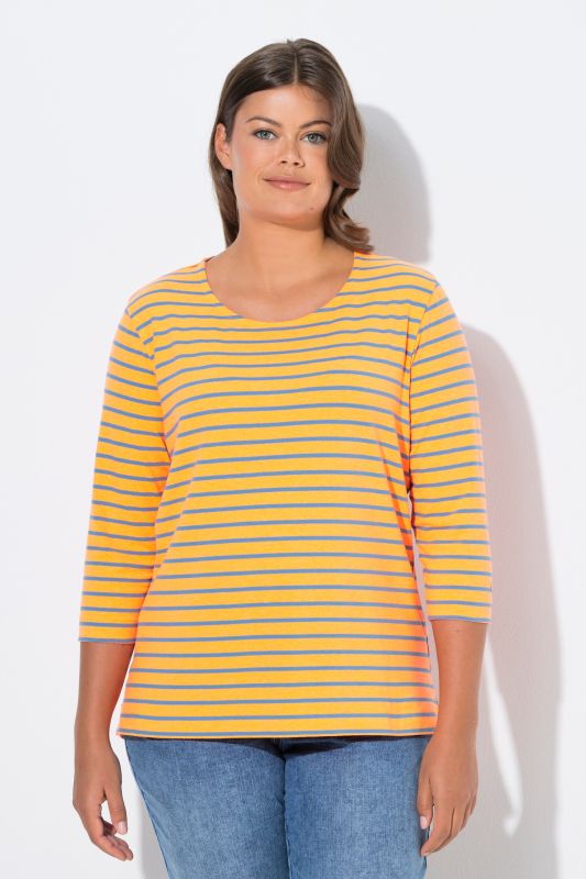 T-shirt rayé. Manches 3/4 et col rond