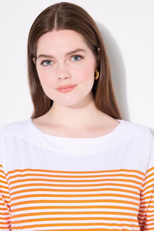 Marinière à manches courtes. Encolure bateau