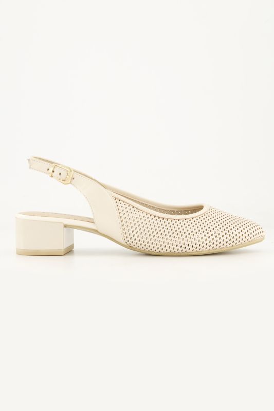Slingbacks Caprice en cuir perforé - largeur H