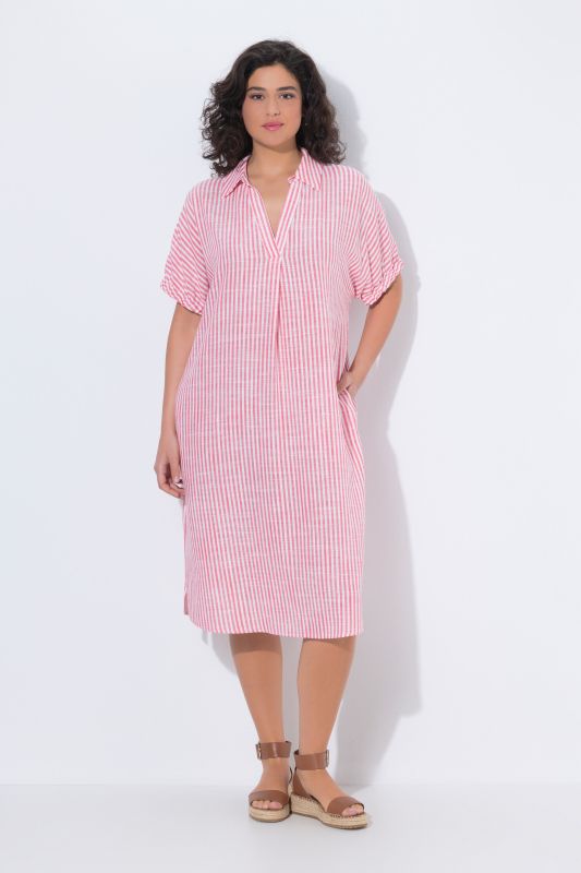 Robe oversize en lin mélangé. Rayures. Col chemise et manches courtes