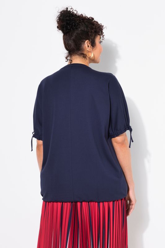 Sweat-shirt oversize. Col tunisien et manches courtes