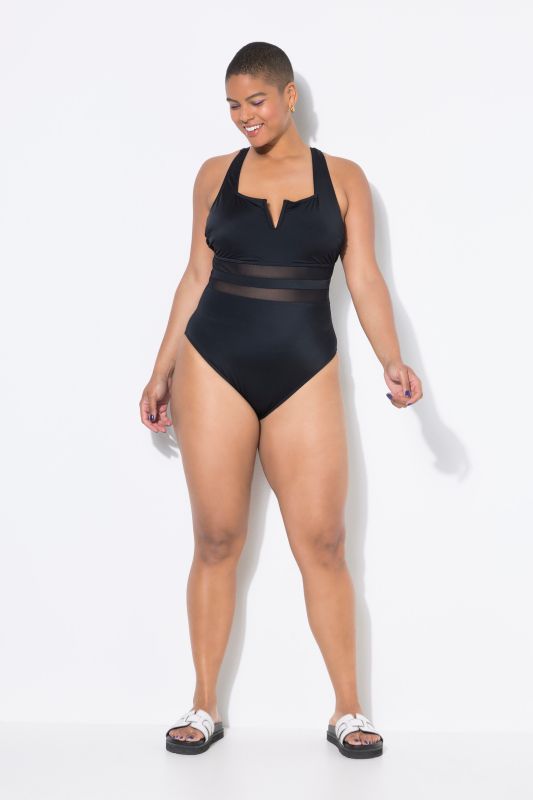 Maillot de bain, bonnets souples et empiècement en mesh