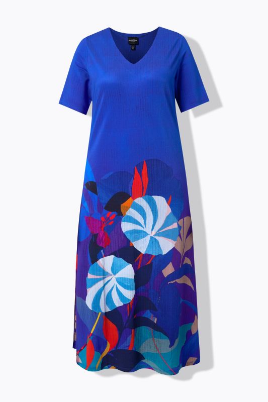 Robe midi en piqué au tombé fluide, motif floral, décolleté en V et manches courtes