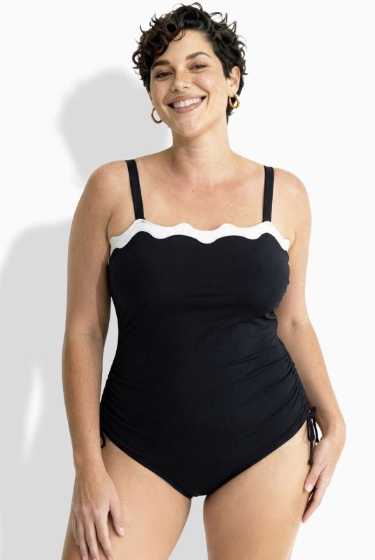 Maillot de bain à bonnets souples, bretelles amovibles, matière recyclée