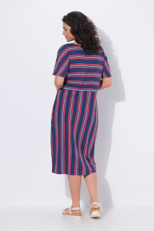 Robe midi en jersey rayé, poches, décolleté rond et manches courtes