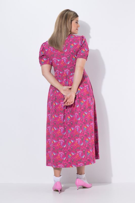 Robe maxi avec coutures princesse, décolleté en V et manches courtes