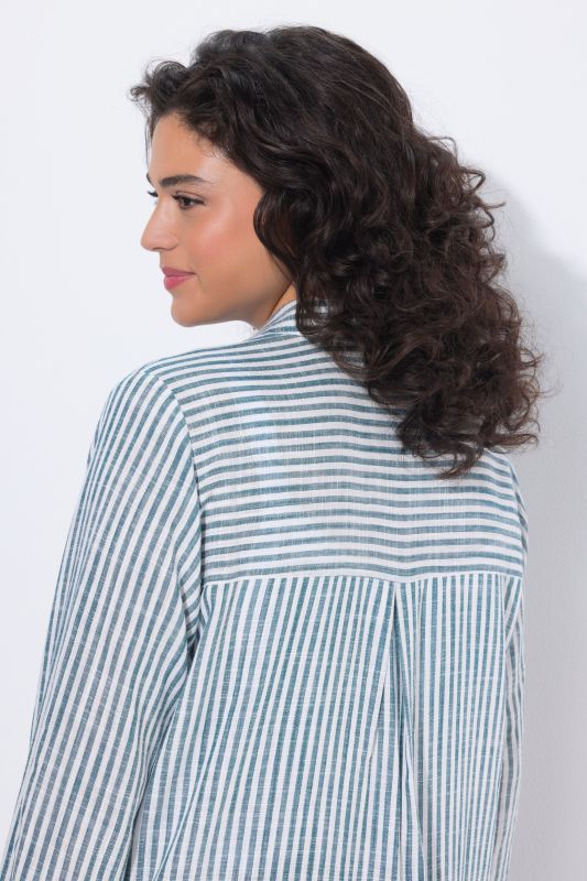 Chemisier en lin mélangé, jeu de rayures, manches longues et col chemise