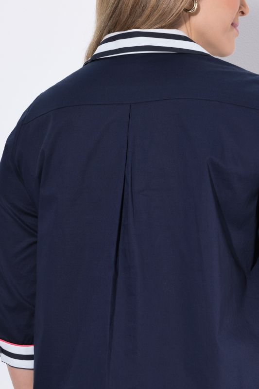 Robe en jersey avec rayures, décolleté en V et manches&nbsp;3/4, coupe évasée