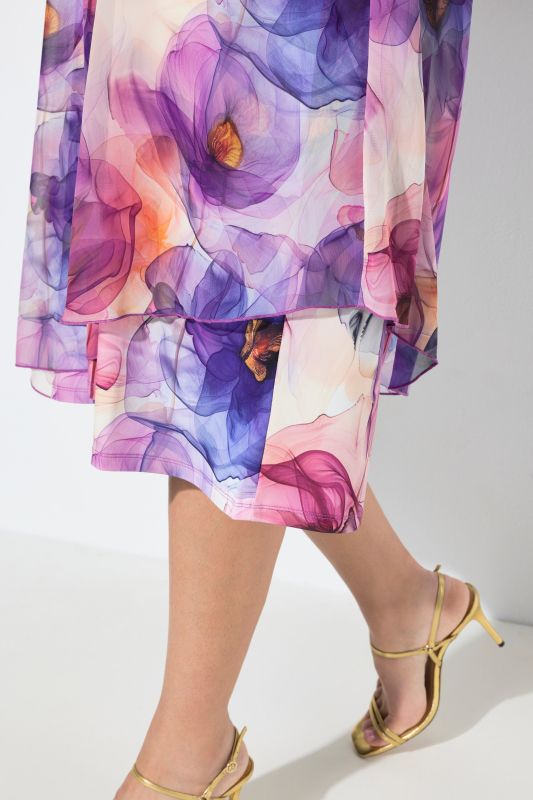 Robe en mousseline sans manches, motif floral, décolleté rond et coupe évasée