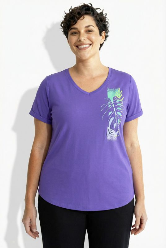 T-shirt technique, col en V et manches courtes, traitement antibactérien