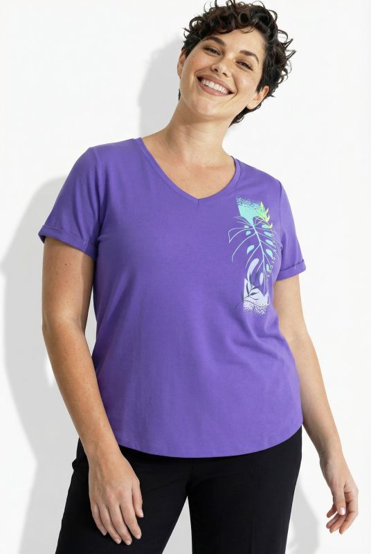 T-shirt technique, col en V et manches courtes, traitement antibactérien