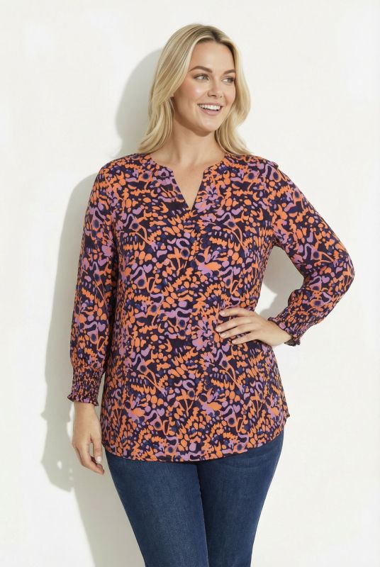 Tunique avec détails smockés, col tunisien et manches&nbsp;3/4