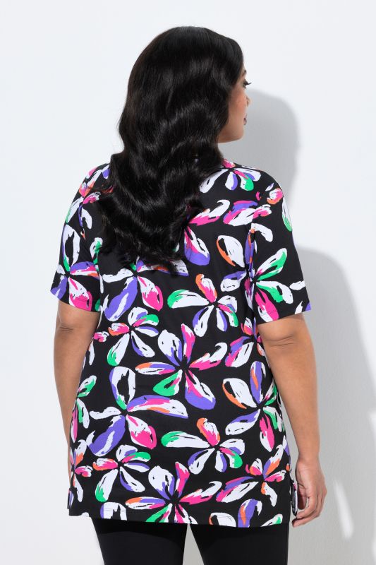 T-shirt long motif à fleurs, manches courtes et col tunisien