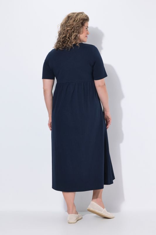 Robe maxi esprit cache-cœur, manches courtes et décolleté en V, coton bio