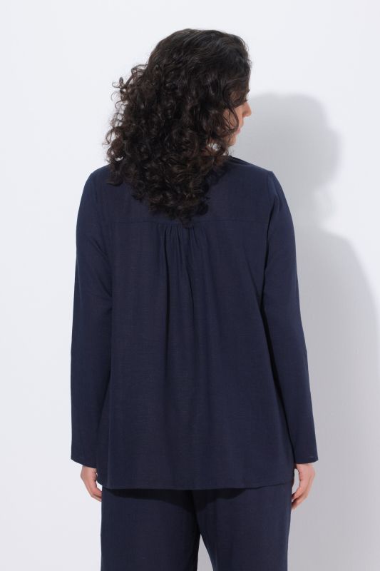 Blouse en lin mélangé, barrette fantaisie, décolleté rond et manches&nbsp;3/4
