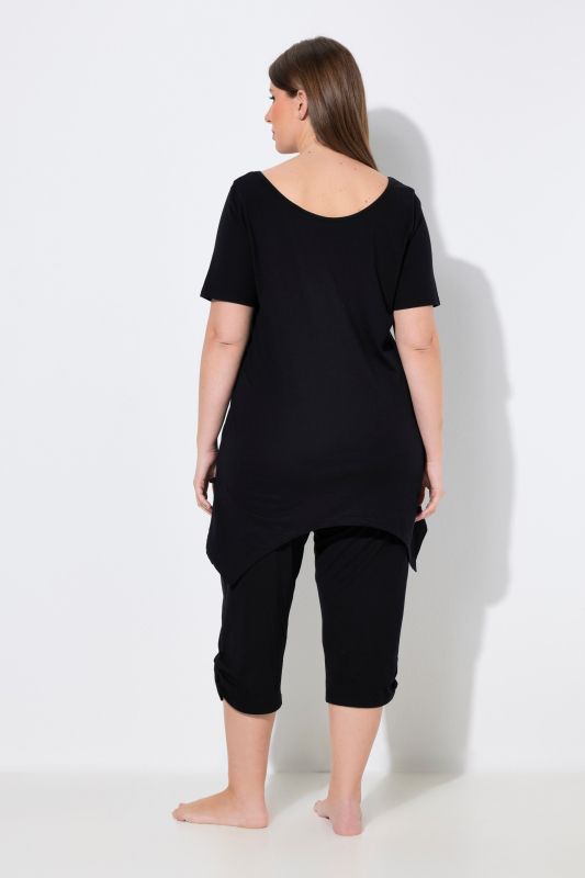 Pyjama 2&nbsp;pièces, pantalon + T-Shirt col en V, base en pointe et manches courtes