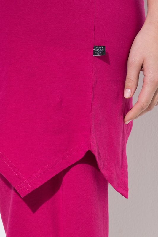 Pyjama 2&nbsp;pièces, pantalon + T-Shirt col en V, base en pointe et manches courtes