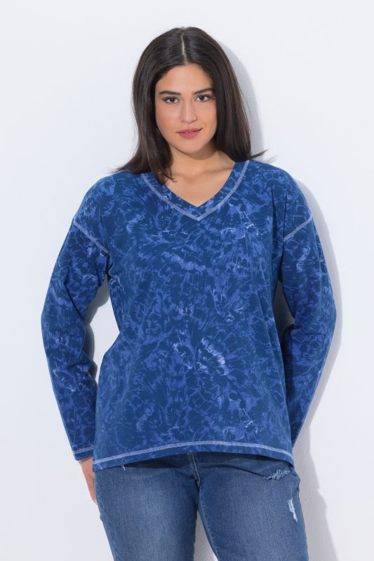 Sweat-shirt motif papillons, col en V et manches longues