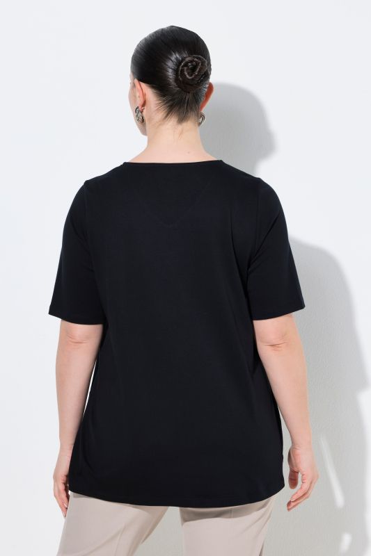 T-shirt en coton Pima, petits strass fantaisie, décolleté en V et manches courtes