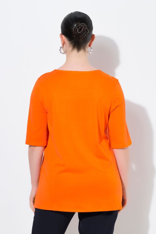 T-shirt en coton Pima, petits strass fantaisie, décolleté carré et manches courtes