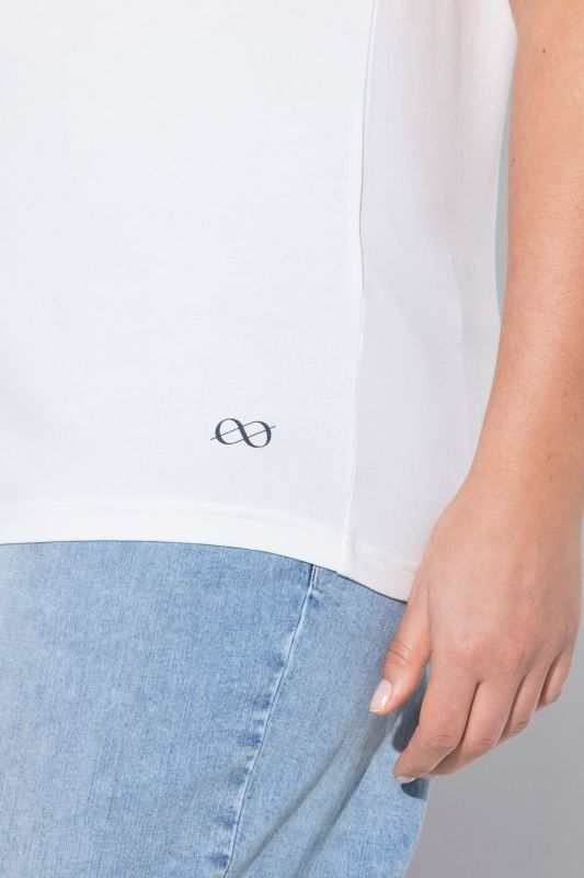 T-shirt à col V et manches 1/2. OEKO-TEX Made in Green