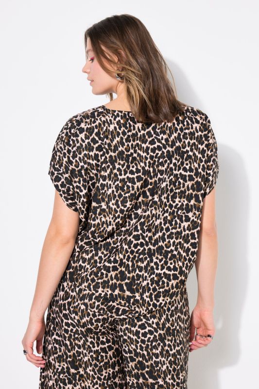 Blouse oversize décolleté en V, imprimé léopard