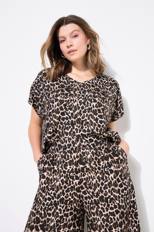 Blouse oversize décolleté en V, imprimé léopard