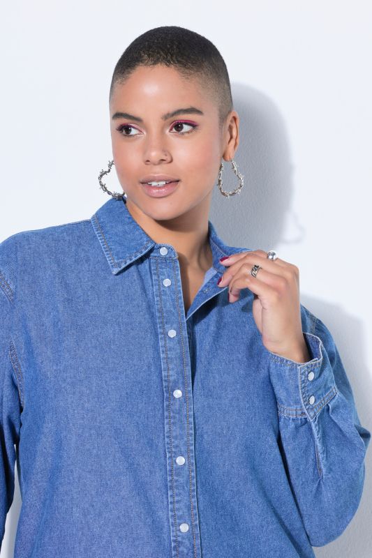 Robe oversize en jean, manches longues et larges et volant à la base