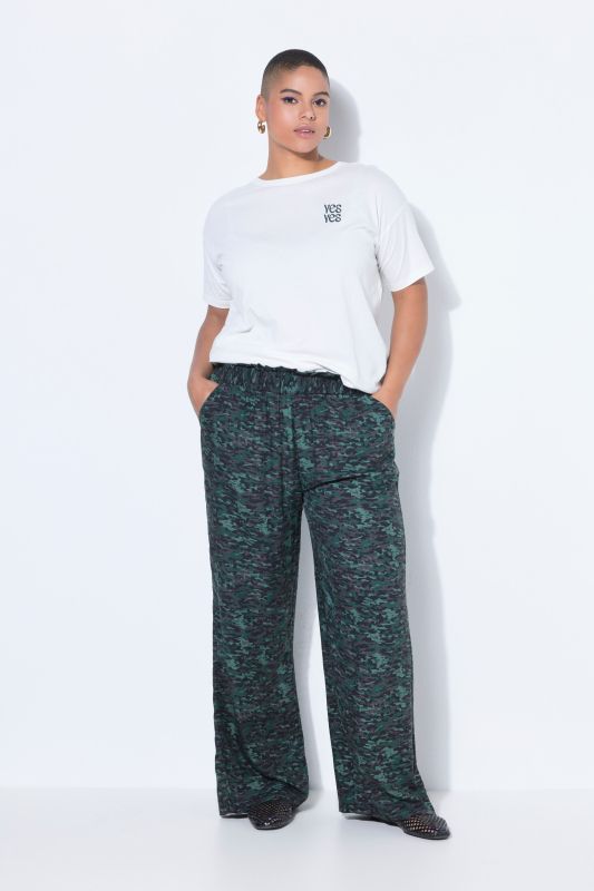 Pantalon large à taille haute et motif camouflage