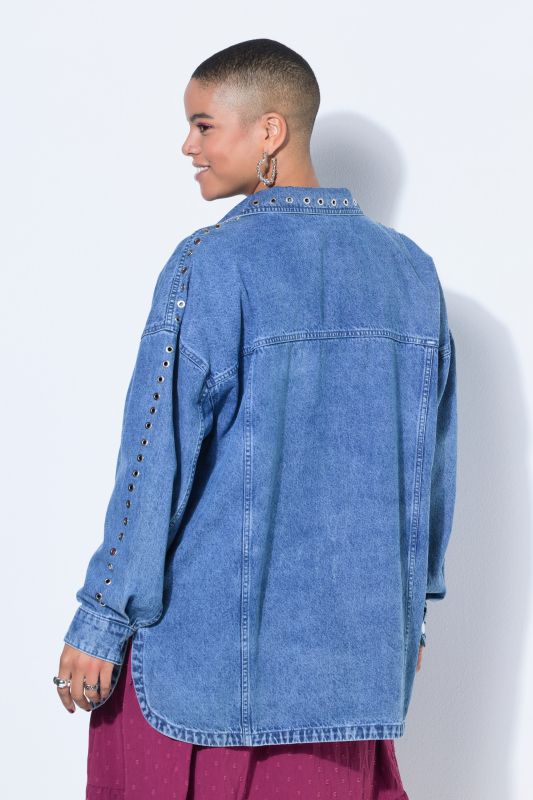 Chemisier en jean oversize, œillets fantaisie